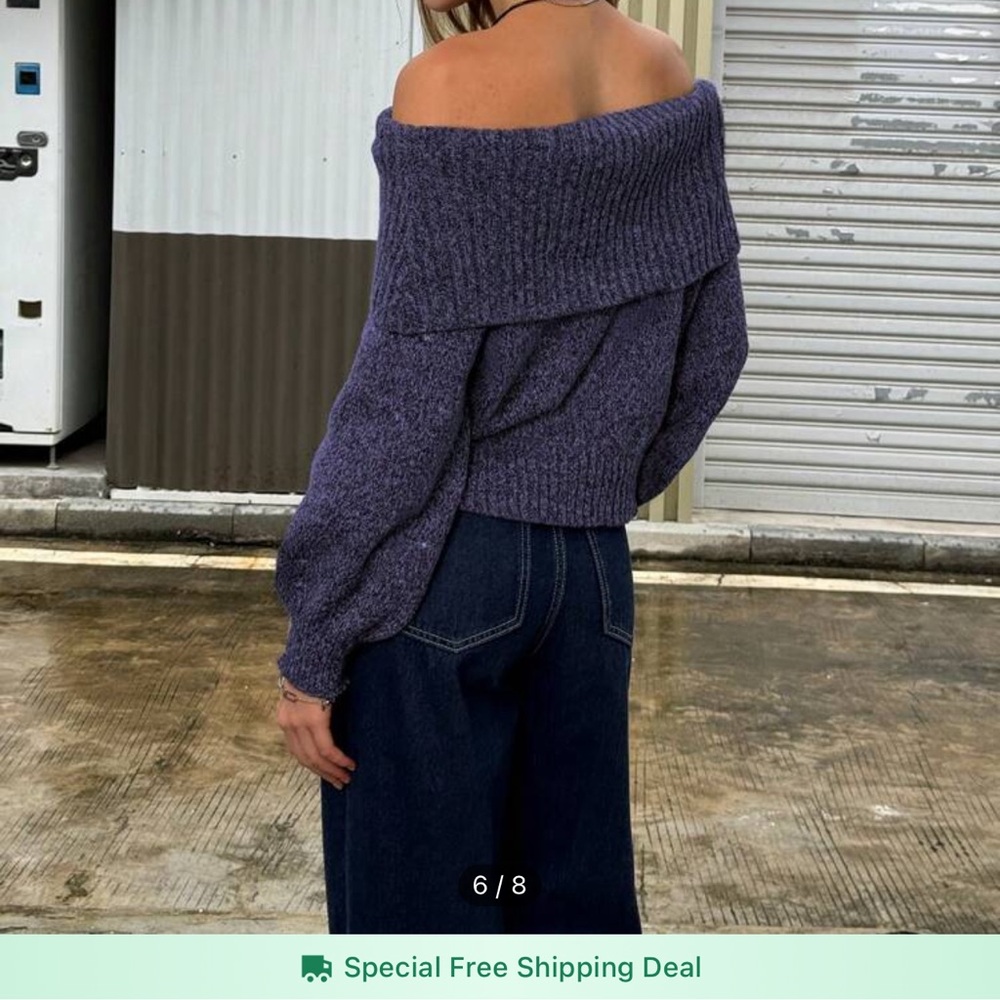 Off-Shoulder  Sweater
Foldover Off Shoulder Sweater.
